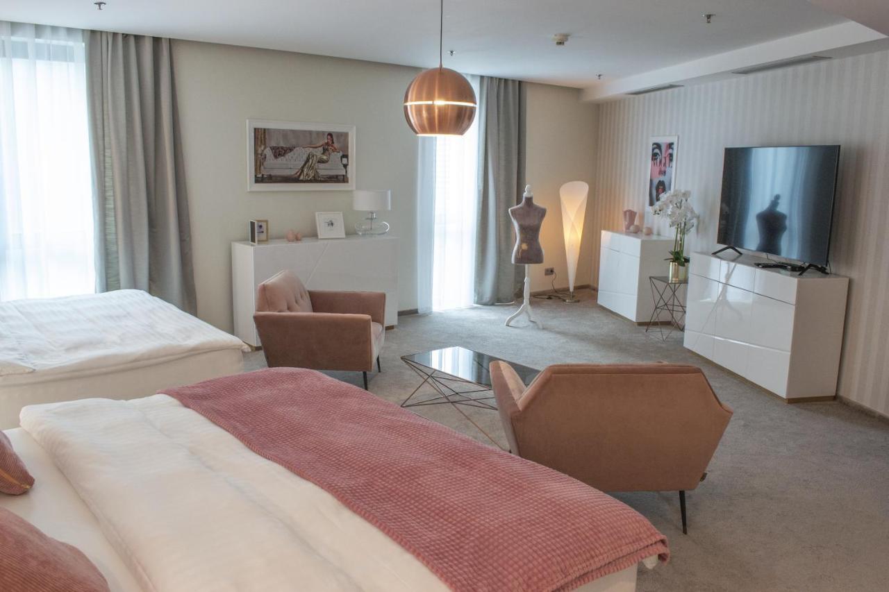 By Ihg Hotel 4*