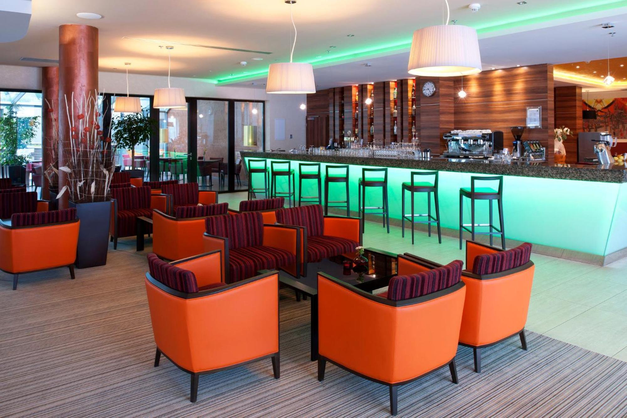 By Ihg Hotel 4*